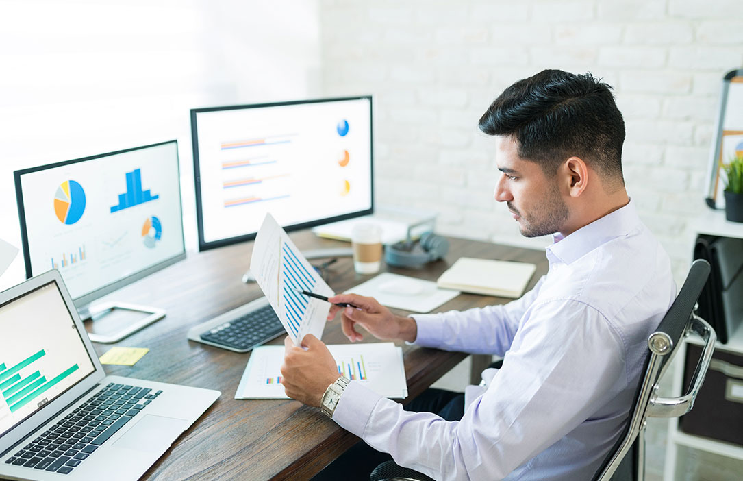 Top Benefits of Outsourcing Payroll & Virtual Assistance for Small Businesses